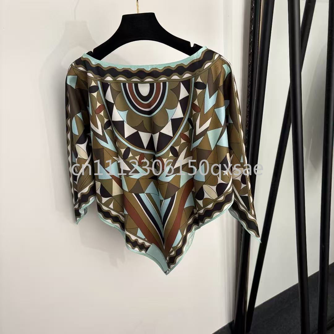 Ensemble de robes-cape noires  - Streetwear Brands avis et prix